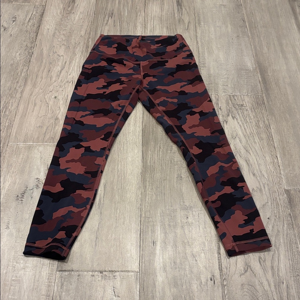 lululemon athletica Camo Leggings - Red and Black